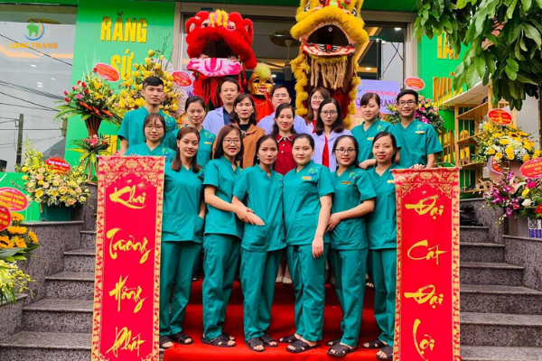 https://www.nhakhoalongtrang.com/wp-content/uploads/2022/01/3-1.png